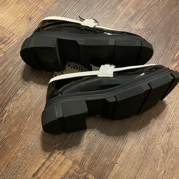 Zaynsia from Amazon.com Loafer Chunky Lug Sole Shoes very cool women 10M - Picture 6 of 8